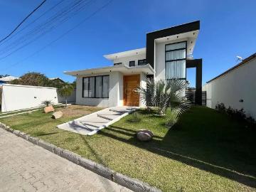 Casa / Sobrado para Venda em Armação dos Búzios/RJ Centro 4 Quartos