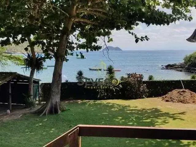 Casa / Sobrado para Venda em Armação dos Búzios/RJ Centro 6 Quartos