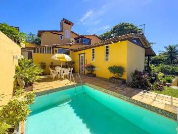Casa / Sobrado para Venda em Armação dos Búzios/RJ Centro 4 Quartos