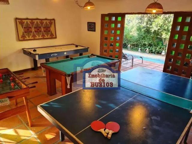 Casa / Sobrado para Venda em Armação dos Búzios/RJ Ferradura 6 Quartos