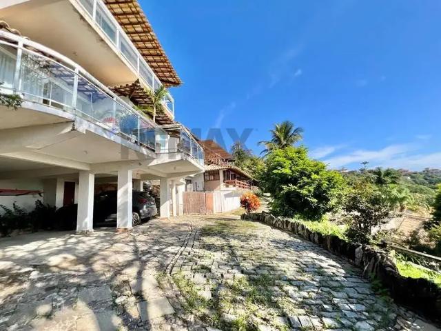 Casa / Sobrado para Venda em Armação dos Búzios/RJ João Fernandes 5 Quartos