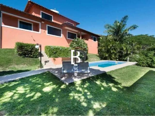 Casa / Sobrado para Venda em Armação dos Búzios/RJ João Fernandes 4 Quartos
