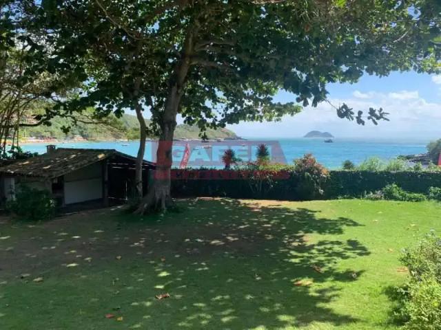 Casa / Sobrado para Venda em Armação dos Búzios/RJ João Fernandes 6 Quartos