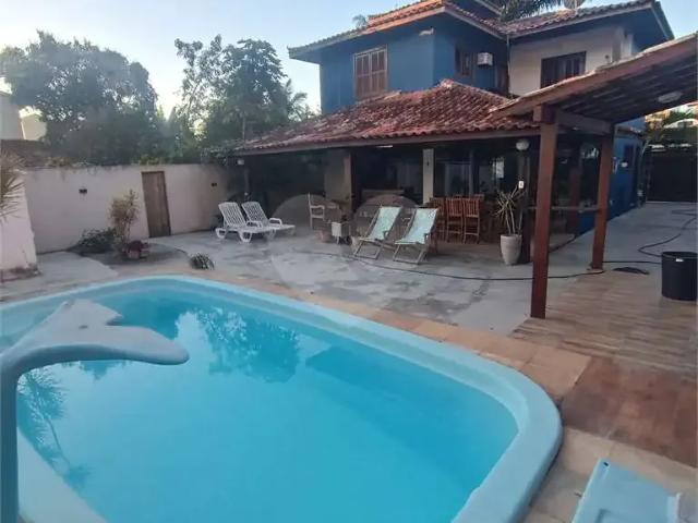 Casa / Sobrado para Venda em Armação dos Búzios/RJ São José 3 Quartos