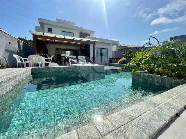 Casa / Sobrado para Venda em Armação dos Búzios/RJ São José 4 Quartos