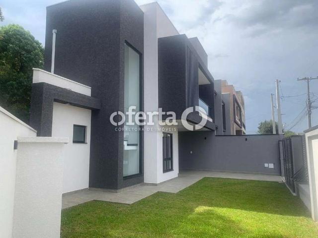 Casa / Sobrado para Venda em Araucária/PR Centro 3 Quartos