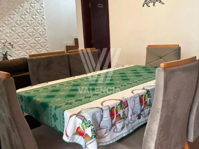 Casa / Sobrado para Venda em Araucária/PR Costeira 3 Quartos