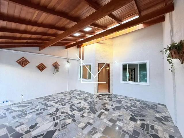 Casa / Sobrado para Venda em Araucária/PR Fazenda Velha 3 Quartos