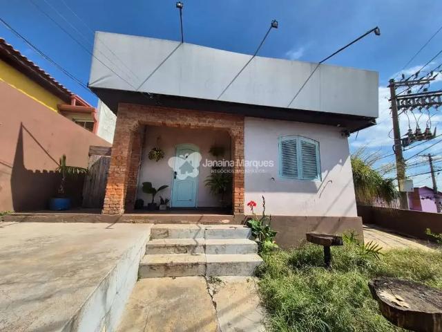 Casa / Sobrado para Venda em Araçariguama/SP Centro 3 Quartos