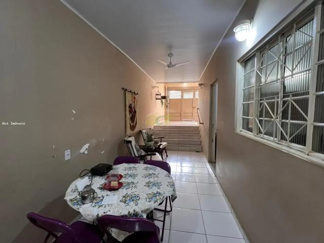Casa / Sobrado para Venda em Araçatuba/SP Vila Mendonça 3 Quartos