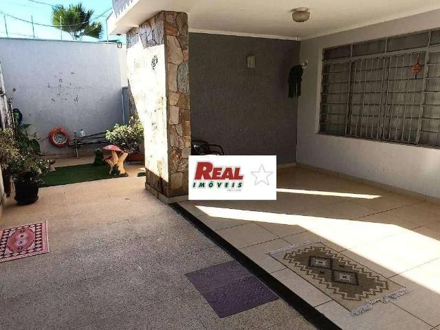 Casa / Sobrado para Venda em Araçatuba/SP Vila Bandeirantes 3 Quartos