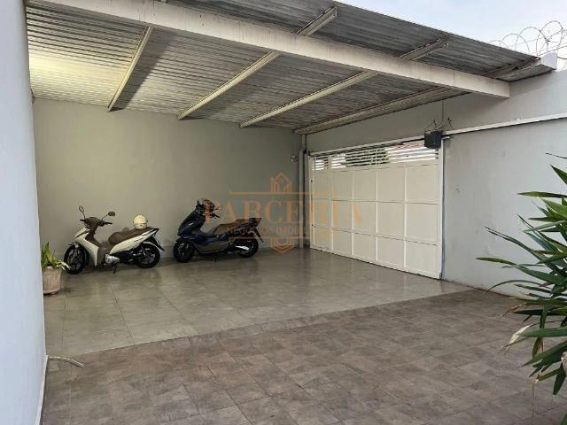 Casa / Sobrado para Venda em Araçatuba/SP Água Branca II 3 Quartos