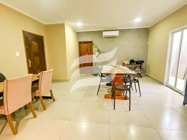 Casa / Sobrado para Venda em Araçatuba/SP Bairro das Bandeiras 3 Quartos