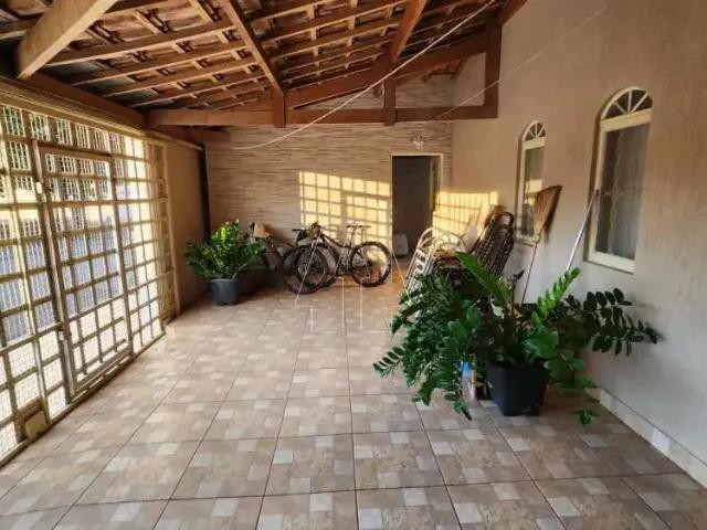 Casa / Sobrado para Venda em Araçatuba/SP Boa Vista 3 Quartos