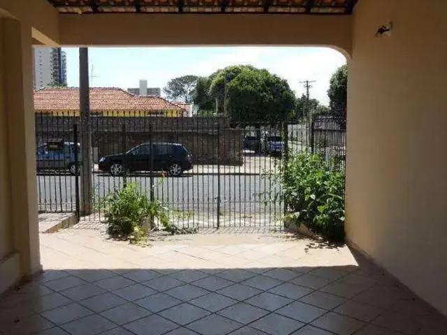 Casa / Sobrado para Venda em Araçatuba/SP Higienópolis 3 Quartos