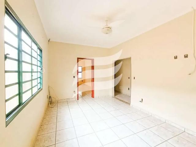 Casa / Sobrado para Venda em Araçatuba/SP Ipanema 4 Quartos