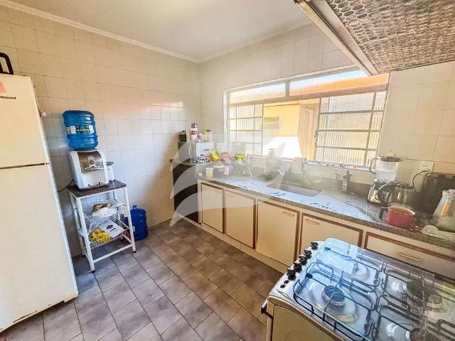 Casa / Sobrado para Venda em Araçatuba/SP Jardim Aclimação 3 Quartos