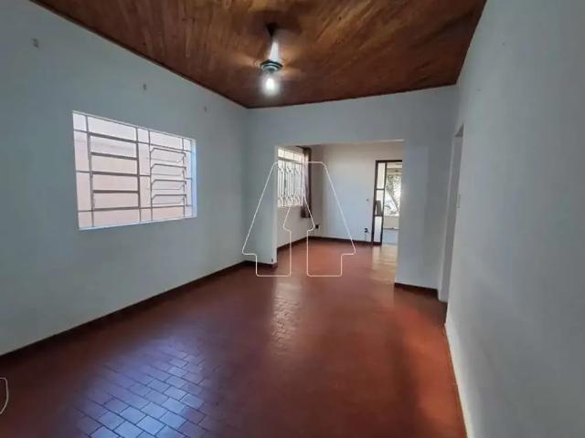 Casa / Sobrado para Venda em Araçatuba/SP São Joaquim 3 Quartos