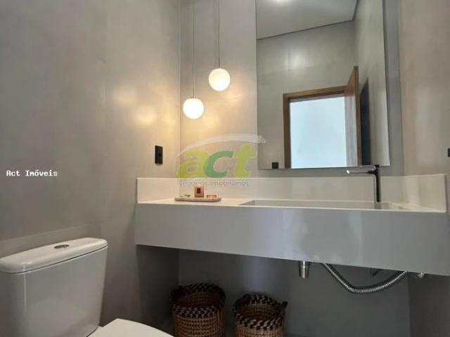 Casa / Sobrado para Venda em Araçatuba/SP Santa Luzia 3 Quartos