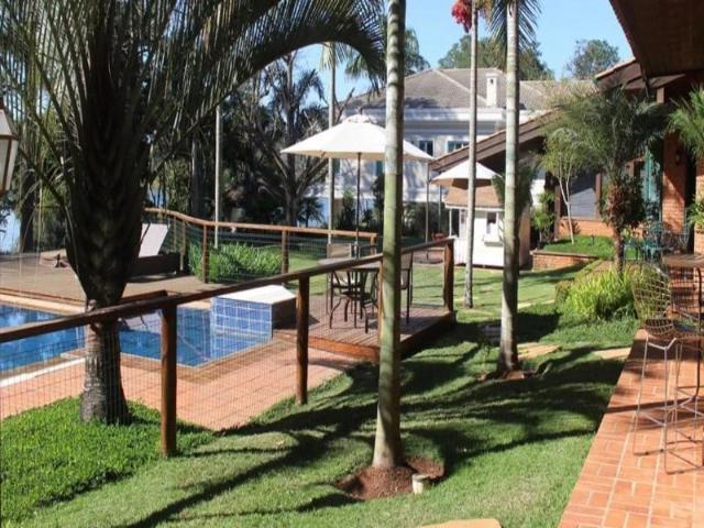 Casa / Sobrado para Venda em Araçoiaba da Serra/SP Lago Azul 4 Quartos