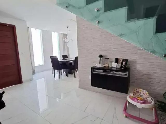 Casa / Sobrado para Venda em Aracaju/SE Coroa do Meio 3 Quartos