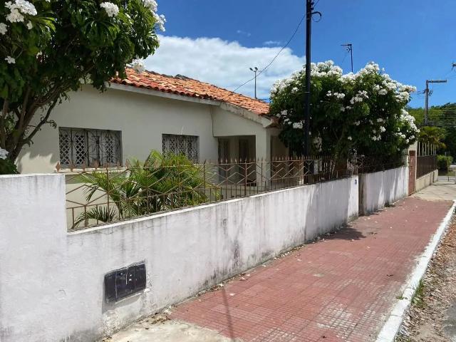 Casa / Sobrado para Venda em Aracaju/SE Atalaia 4 Quartos