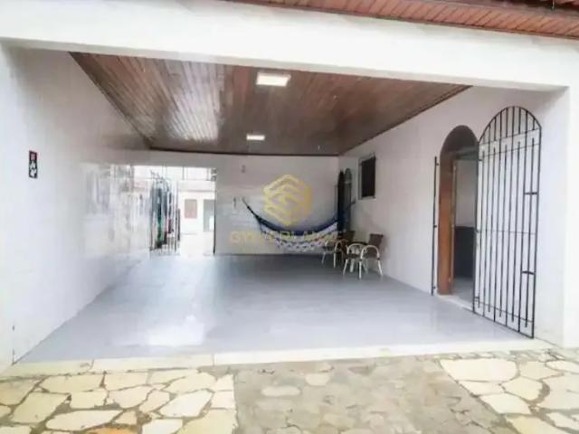 Casa / Sobrado para Venda em Aracaju/SE Atalaia 4 Quartos