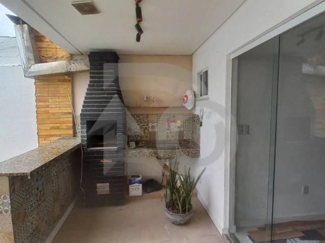 Casa / Sobrado para Venda em Aracaju/SE Atalaia 5 Quartos