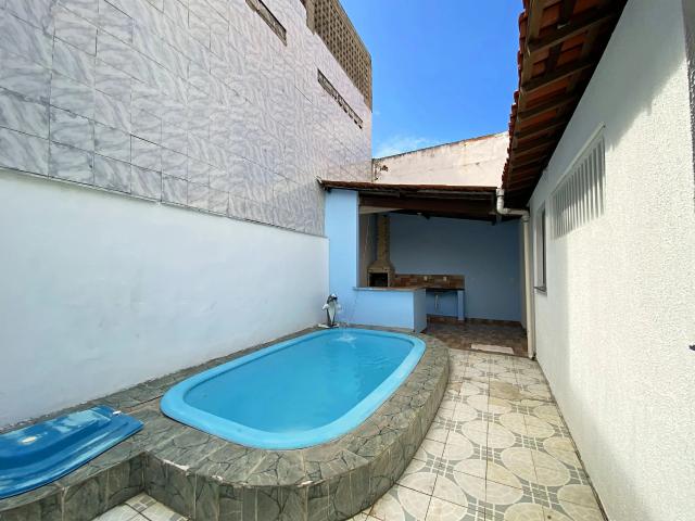 Casa / Sobrado para Venda em Aracaju/SE Atalaia 5 Quartos