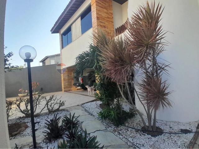 Casa / Sobrado para Venda em Aracaju/SE Atalaia 5 Quartos