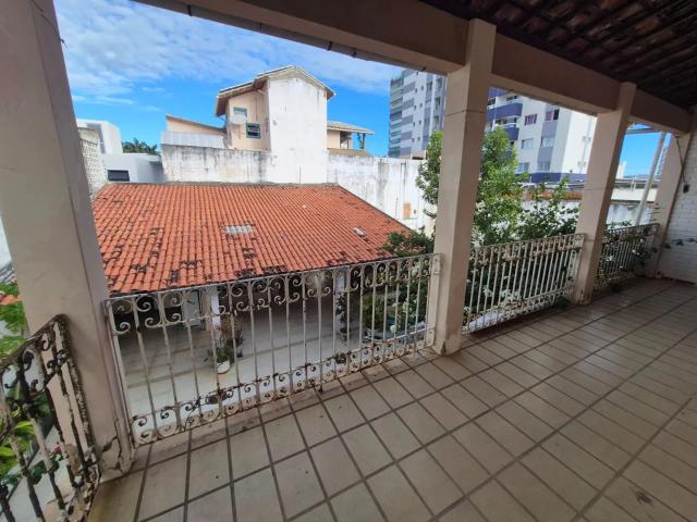 Casa / Sobrado para Venda em Aracaju/SE Atalaia 5 Quartos