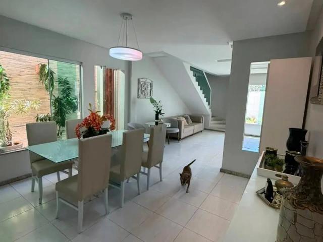 Casa / Sobrado para Venda em Aracaju/SE Atalaia 7 Quartos