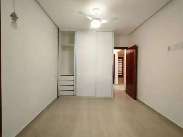 Casa / Sobrado para Venda em Aracaju/SE Atalaia 3 Quartos