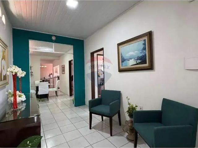 Casa / Sobrado para Venda em Aracaju/SE Getúlio Vargas 5 Quartos