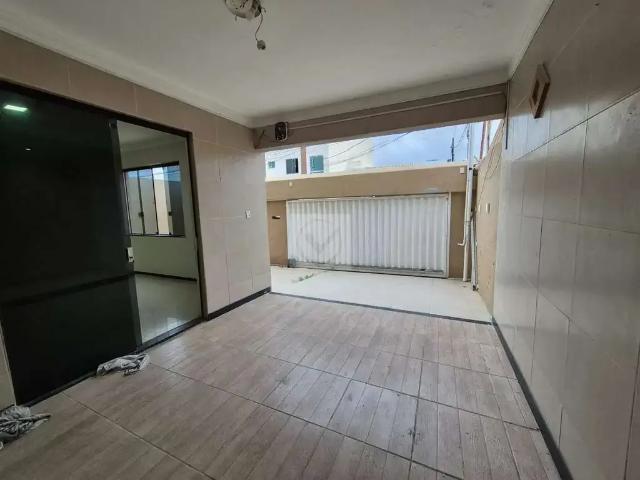 Casa / Sobrado para Venda em Aracaju/SE Farolândia 4 Quartos
