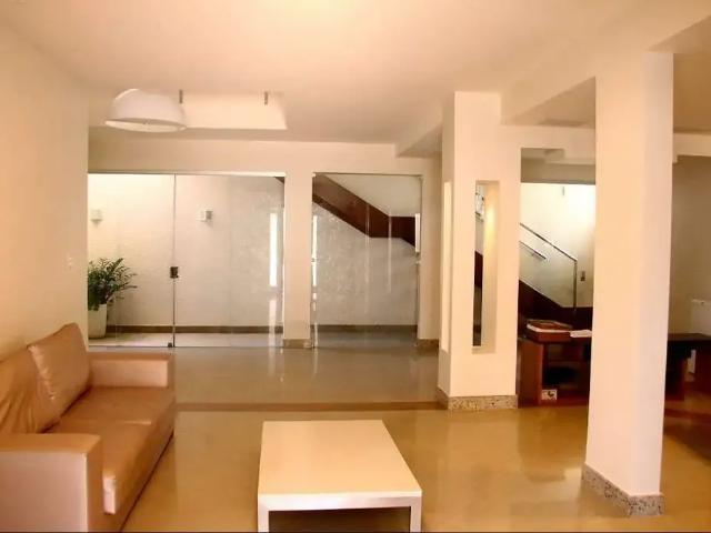Casa / Sobrado para Venda em Aracaju/SE Farolândia 5 Quartos