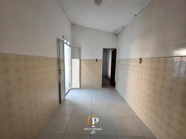 Casa / Sobrado para Venda em Aracaju/SE Luzia 3 Quartos