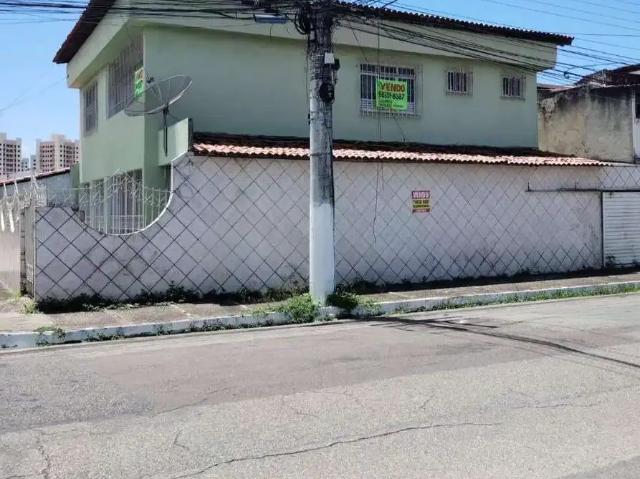 Casa / Sobrado para Venda em Aracaju/SE Luzia 4 Quartos