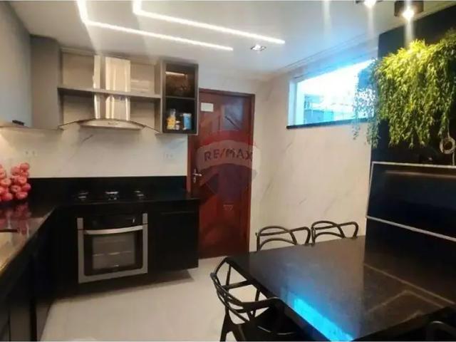 Casa / Sobrado para Venda em Aracaju/SE Luzia 6 Quartos
