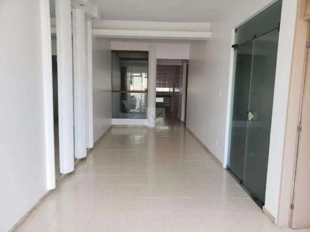 Casa / Sobrado para Venda em Aracaju/SE Luzia 8 Quartos