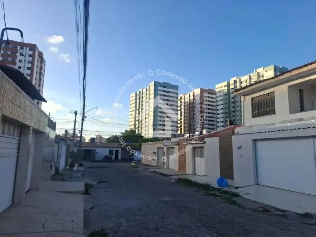 Casa / Sobrado para Venda em Aracaju/SE Siqueira Campos 3 Quartos