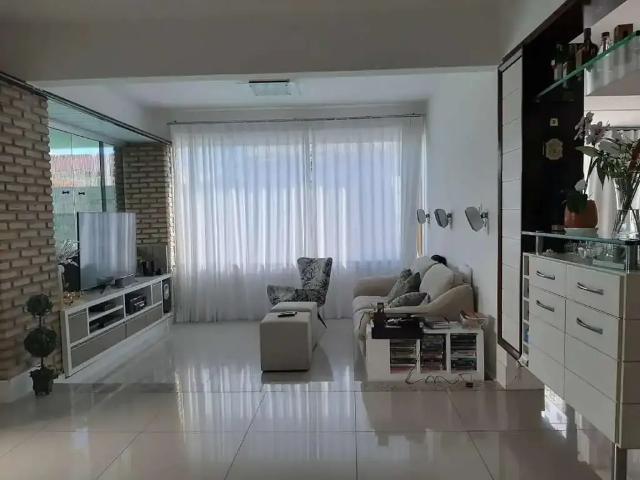 Casa / Sobrado para Venda em Aracaju/SE Suíssa 4 Quartos