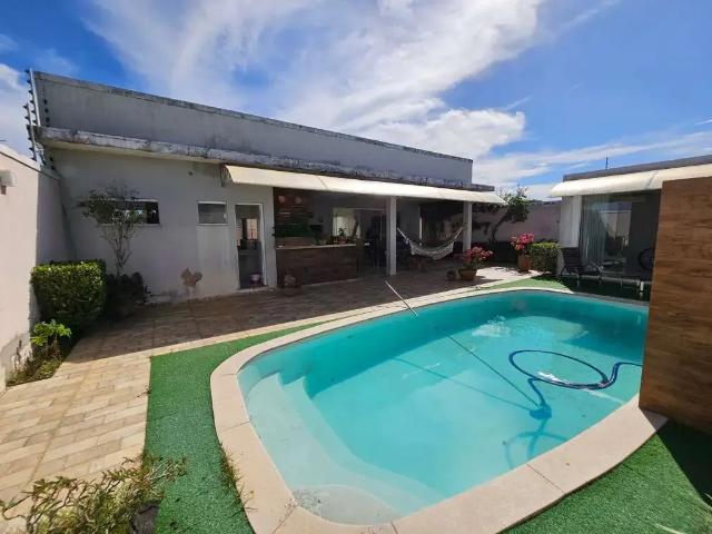 Casa / Sobrado para Venda em Aracaju/SE Zona de Expansão Aruana 3 Quartos