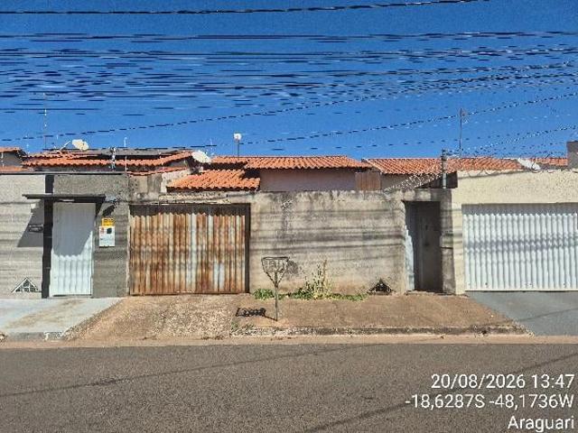 Casa / Sobrado para Venda em Araguari/MG Ouro Verde 2 Quartos