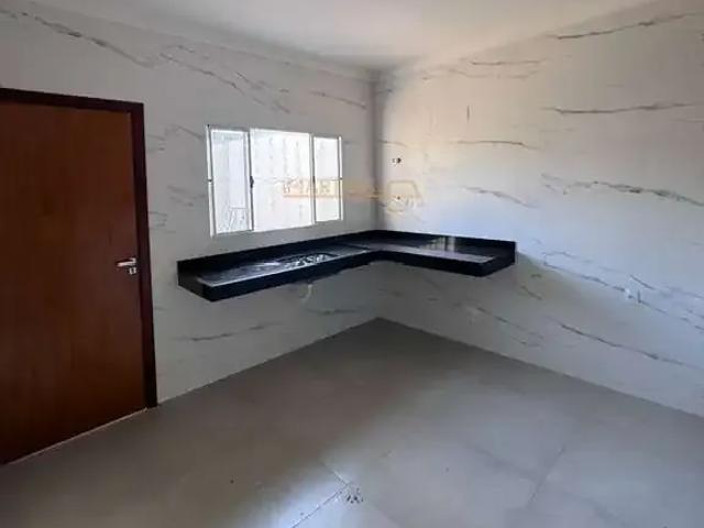 Casa / Sobrado para Venda em Araguari/MG Brasília 3 Quartos