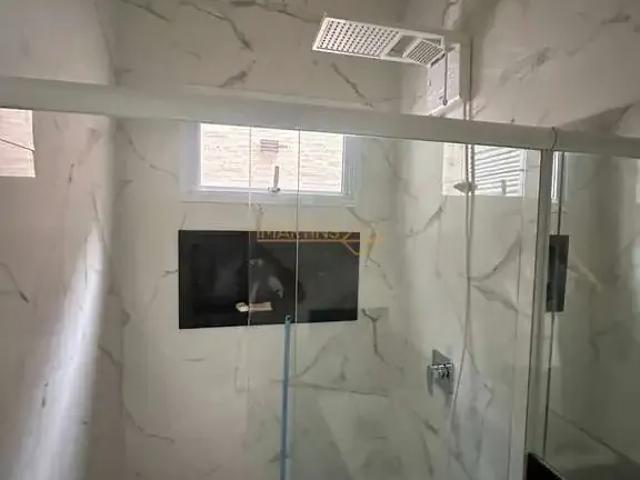 Casa / Sobrado para Venda em Araguari/MG Conjunto Ouro Verde 4 Quartos