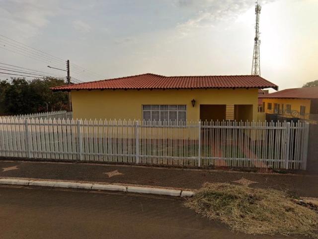 Casa / Sobrado para Venda em Arandu/SP Centro
