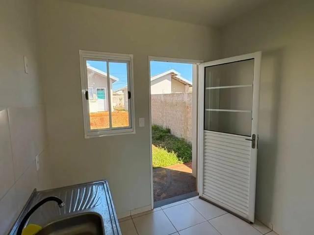 Casa / Sobrado para Venda em Arapongas/PR Vila Triângulo 2 Quartos
