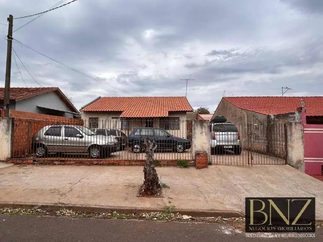 Casa / Sobrado para Venda em Arapongas/PR Corina Pugliese 2 Quartos