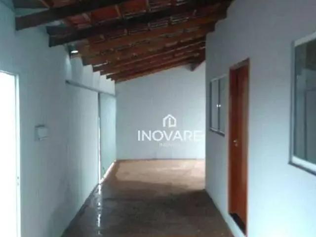 Casa / Sobrado para Venda em Araporã/MG Centro 3 Quartos